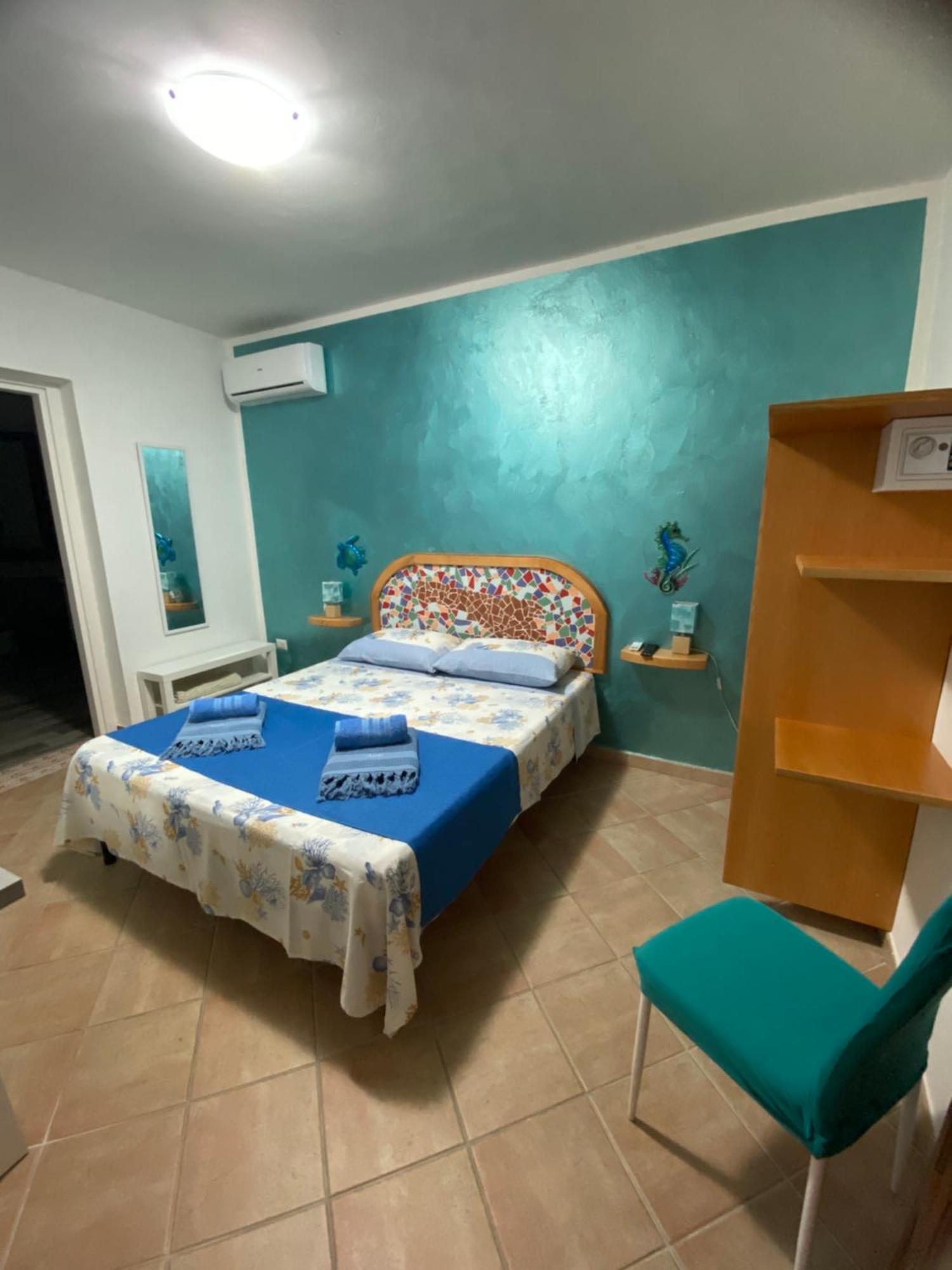 L'Olimpo Sul Mare Acomodação com café da manhã Lampedusa Exterior foto